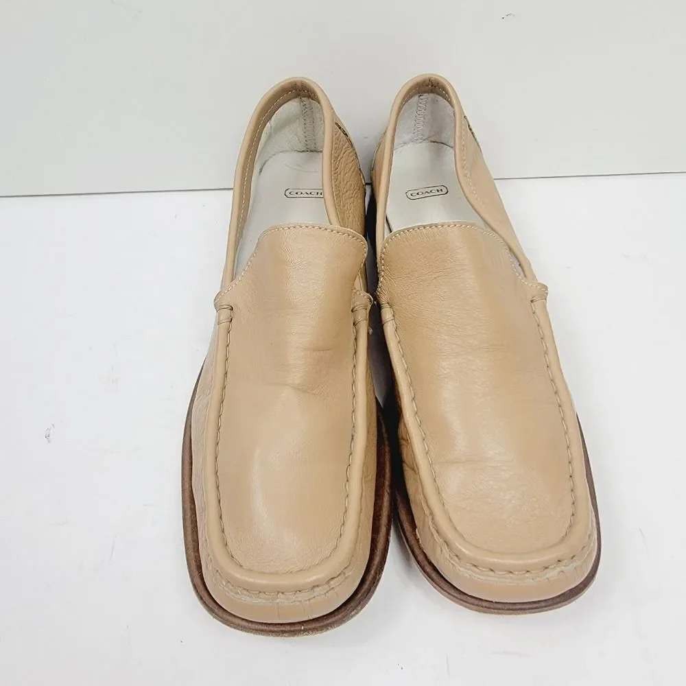 Vintage Coach Made in Italy Soft Beige Leather Loafer Flar  Size 7.5